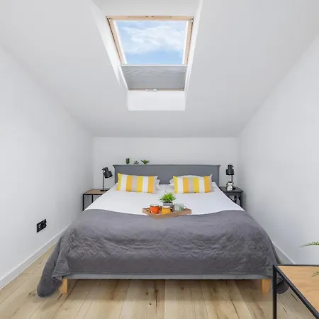 Jasny Klimatyzowany Apartament Na Krakowskim Kazimierzu By Rent Like Appartement Krakau