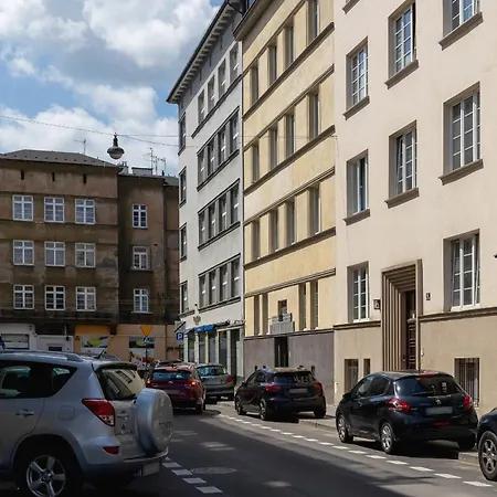 Jasny Klimatyzowany Apartament Na Krakowskim Kazimierzu By Rent Like كراكوفيا